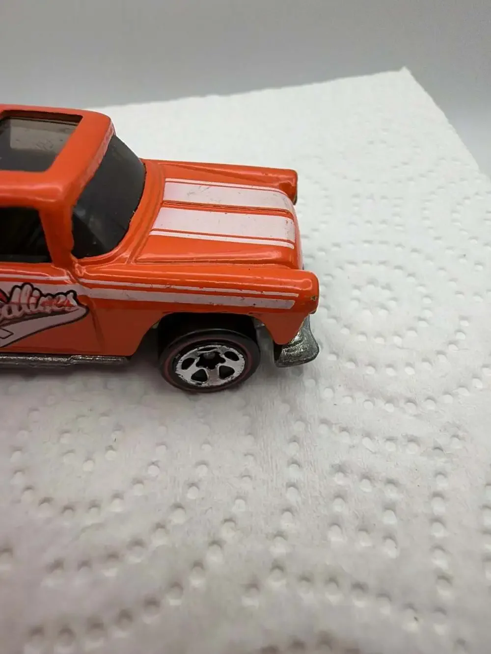 Hot Wheels 2002 Redline Series 1969 Chevy Nomad Orange Diecast Car